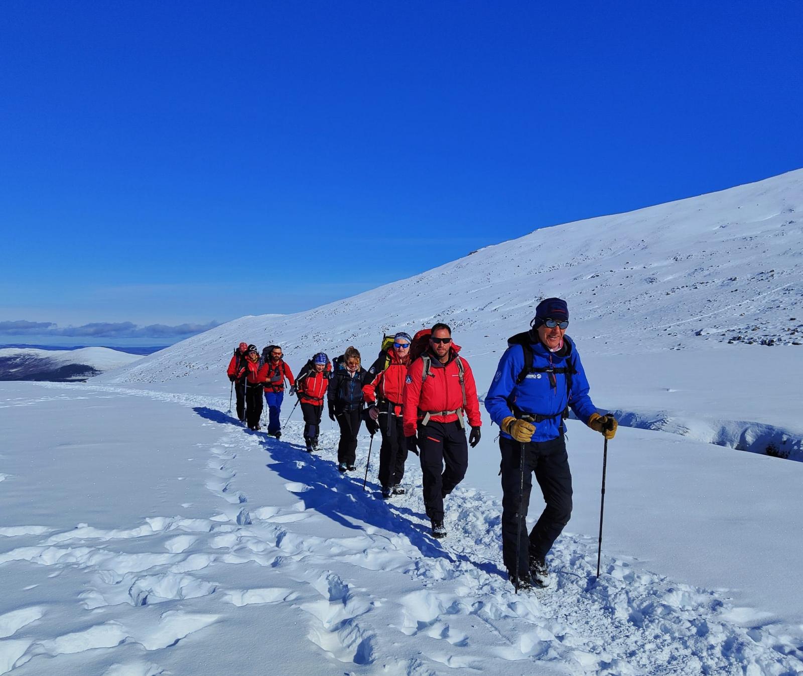 Walking in to Coire an t-Sneachda